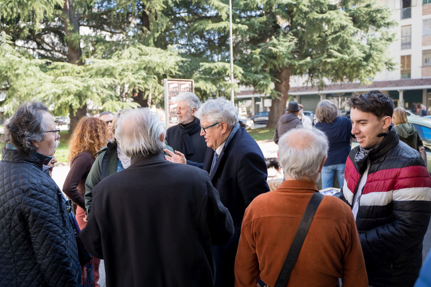 DE TONI: “SUL FORNO CREMATORIO  DI PADERNO, COME SU TUTTO  IL RESTO, CITTADINI INASCOLTATI”